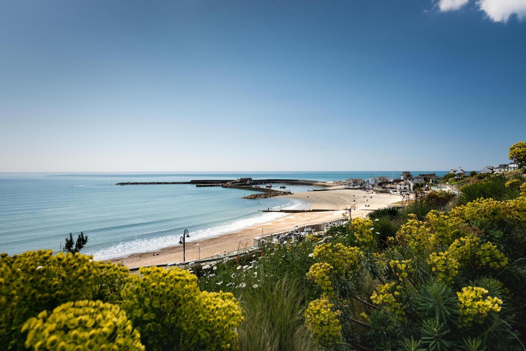 Gorgeous Boutique Flat Sleeps 2 In Lyme Regis Villa Exterior photo