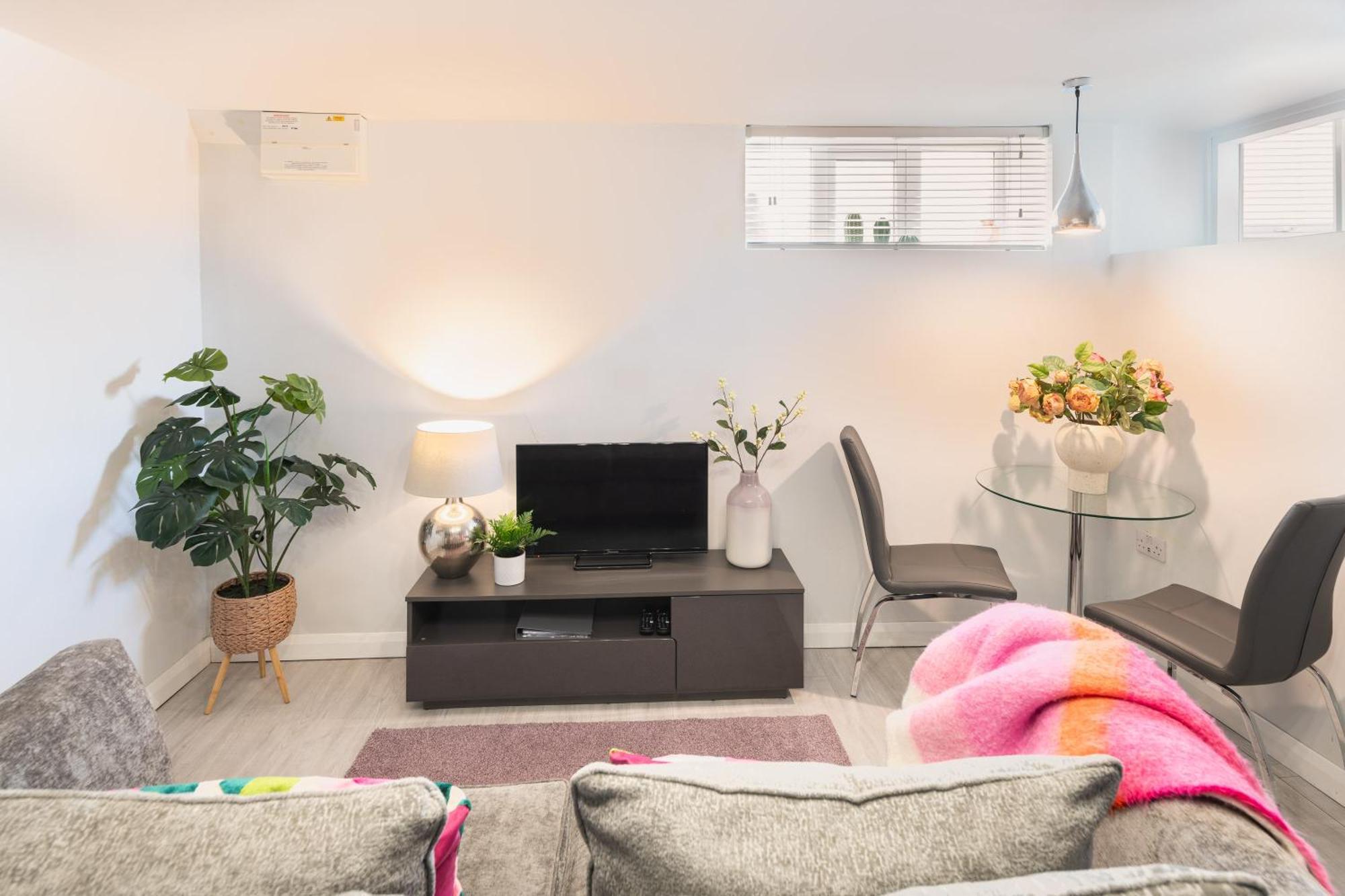Gorgeous Boutique Flat Sleeps 2 In Lyme Regis Villa Exterior photo
