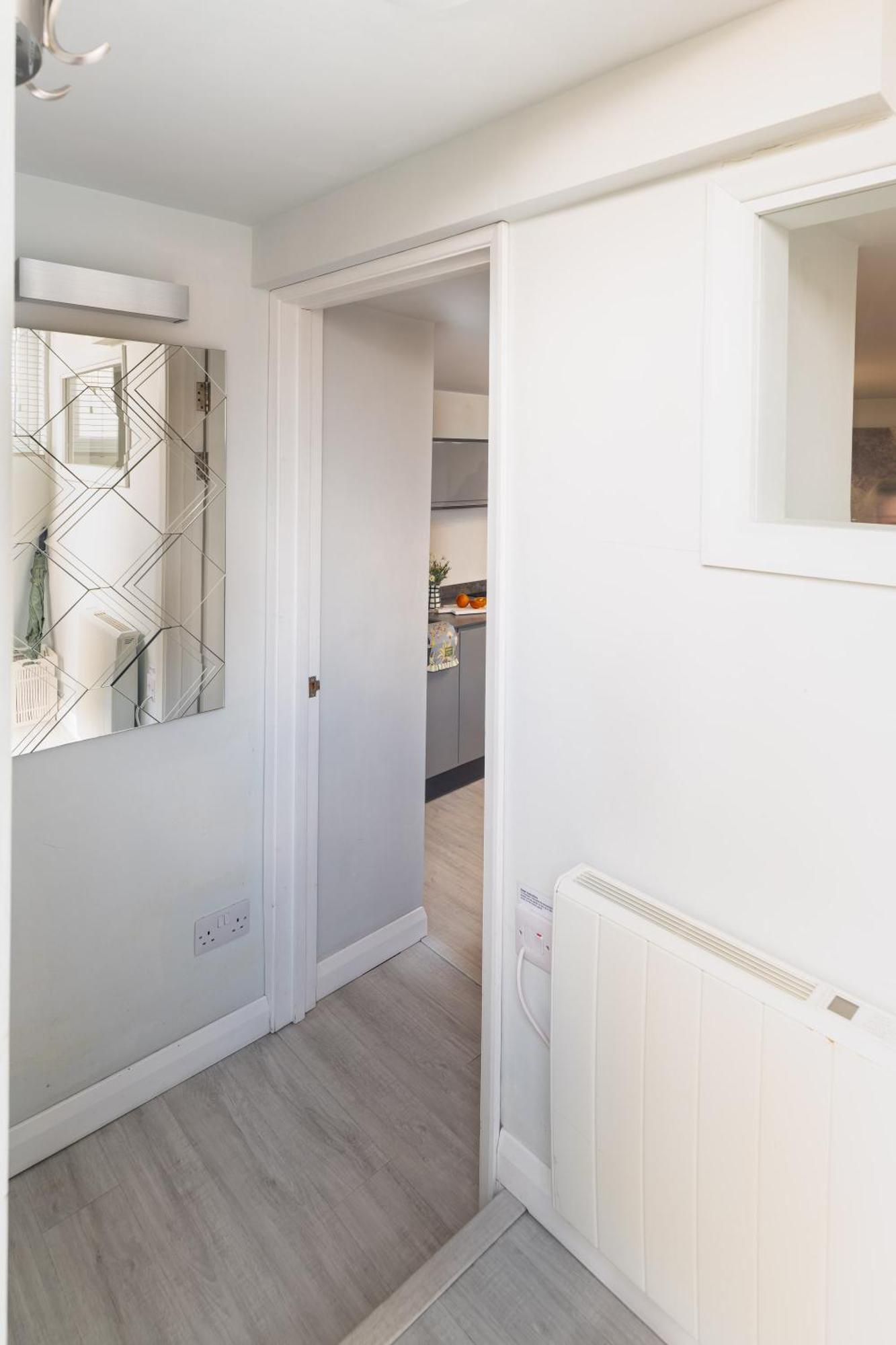 Gorgeous Boutique Flat Sleeps 2 In Lyme Regis Villa Exterior photo
